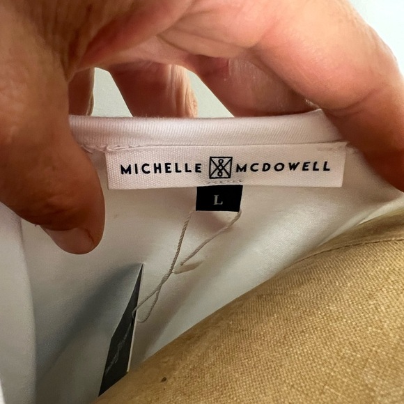 Michelle McDowell snow Blakeley top size large puff sleeve white t-shirt - Picture 7 of 8